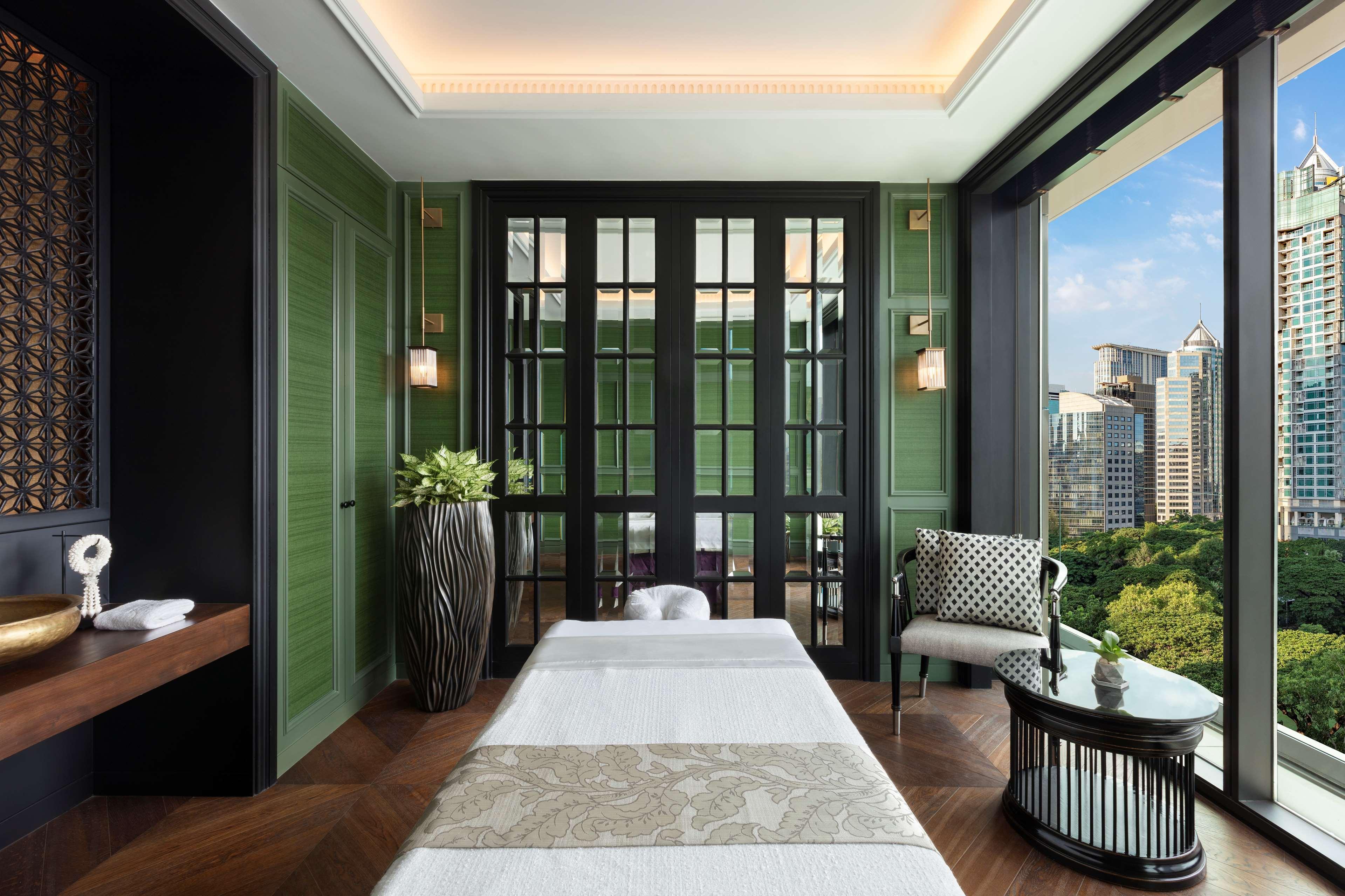 Sindhorn Kempinski Hotel Bangkok - Sha Extra Plus Certified Luaran gambar